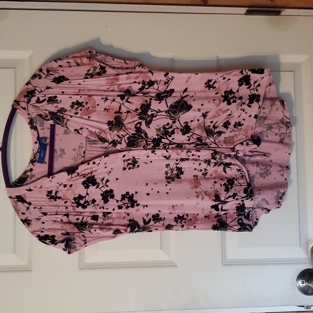Apt 9 blouse